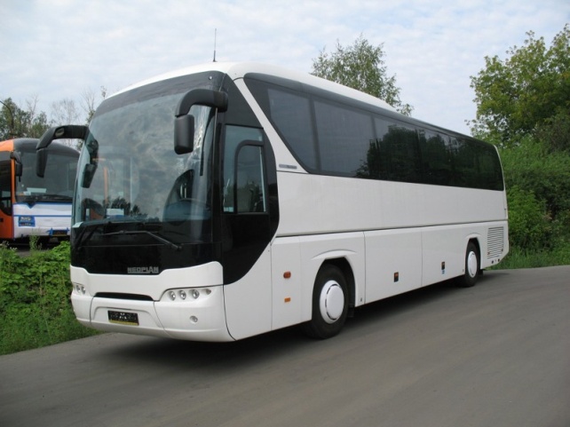 Автобус Neoplan.jpg